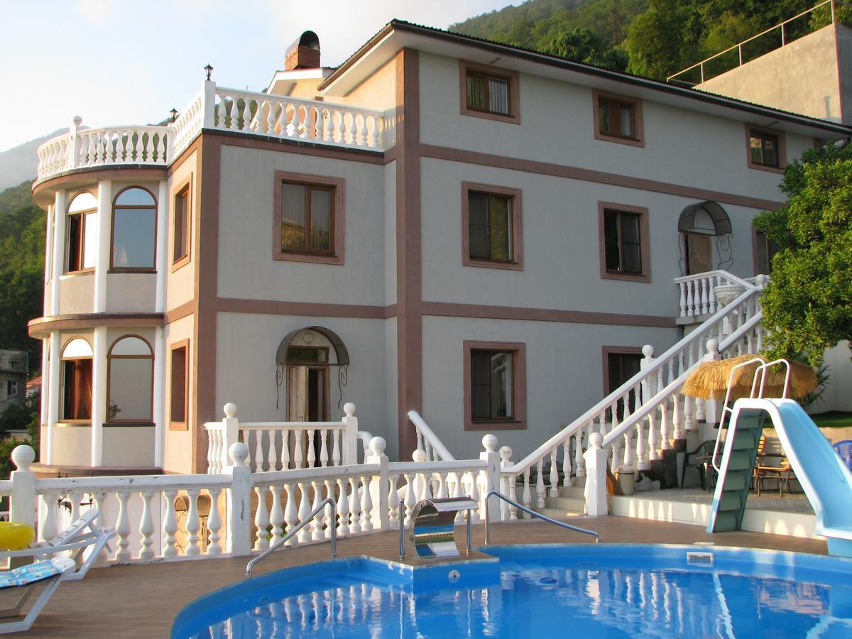 Mamzyshkha Guest House Gagra Exteriér fotografie