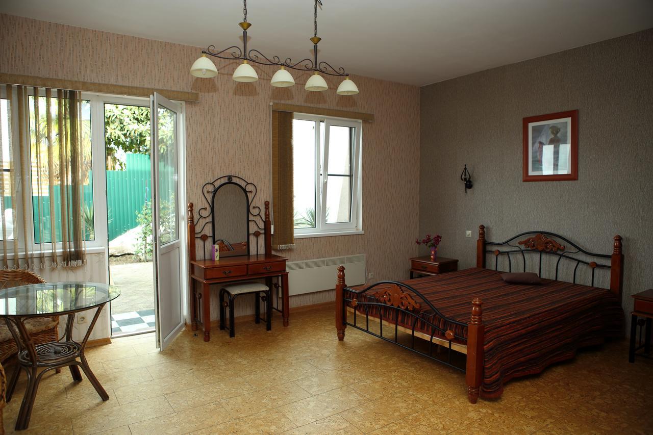 Mamzyshkha Guest House Gagra Exteriér fotografie