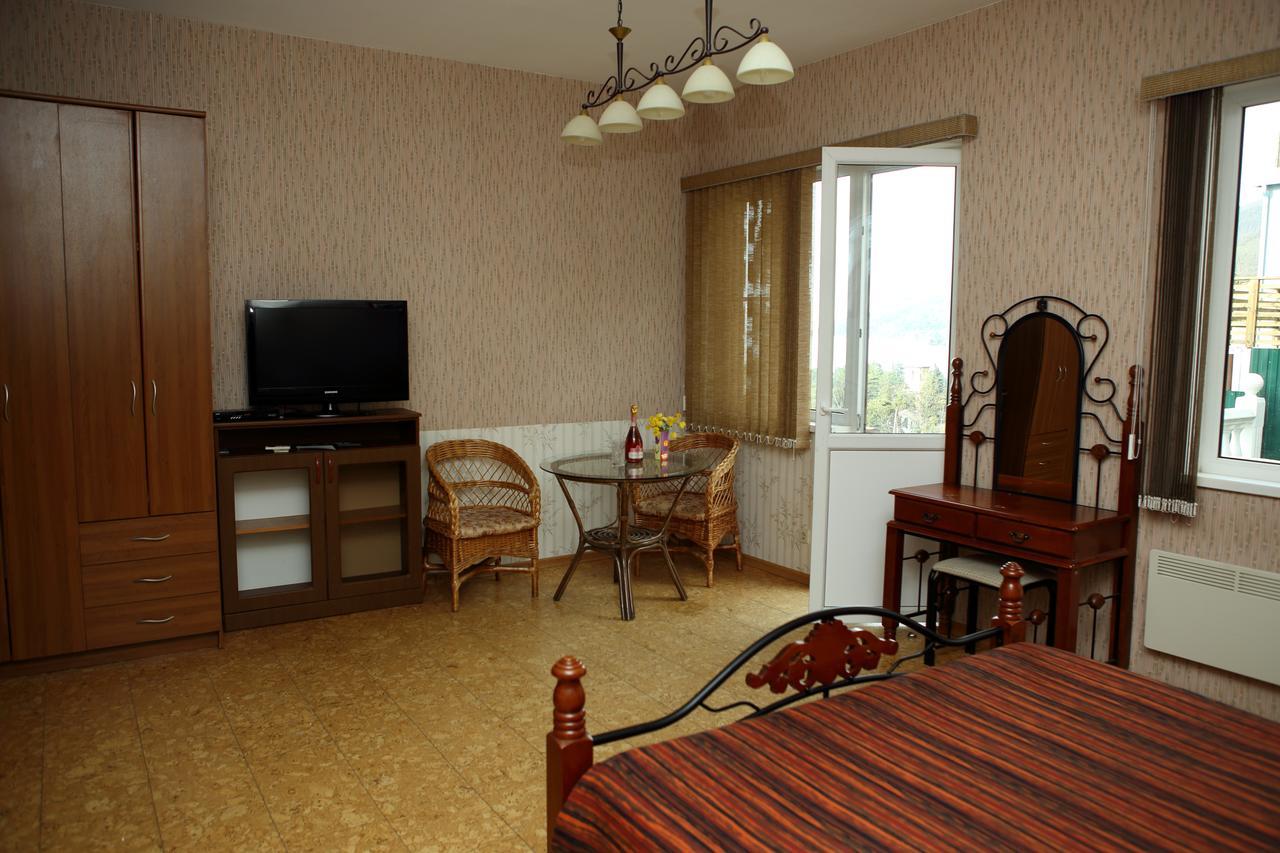 Mamzyshkha Guest House Gagra Exteriér fotografie